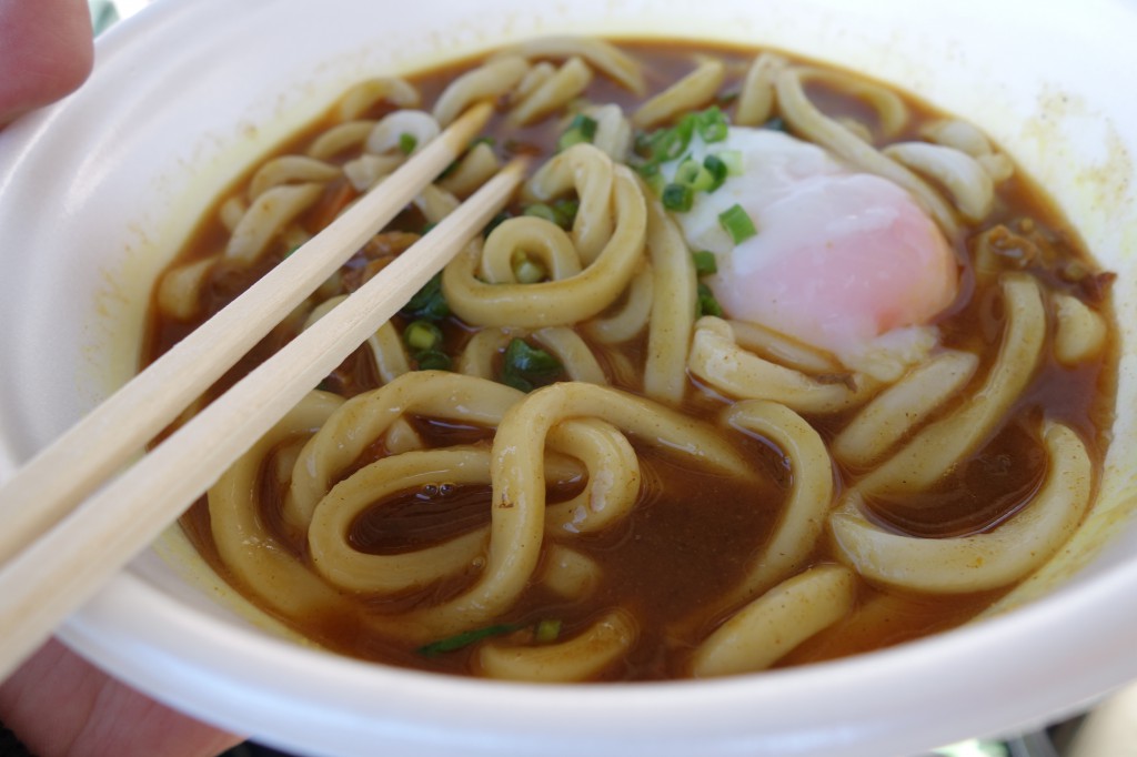 牛すじカレーうどん